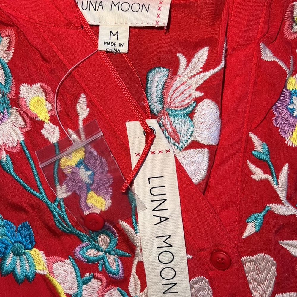 Luna Moon Floral Tunic ANTHRO Medium - Picture 6 of 6